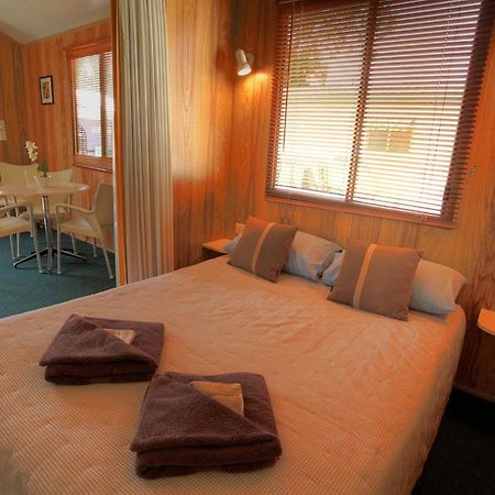 Top Of The Town Tourist Park Stanthorpe Hotel Екстериор снимка